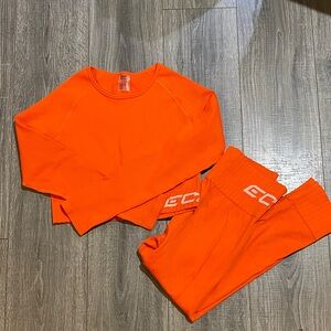 Echt Arise Comfort Bright Orange Long Sleeve Top and Leggings Set
